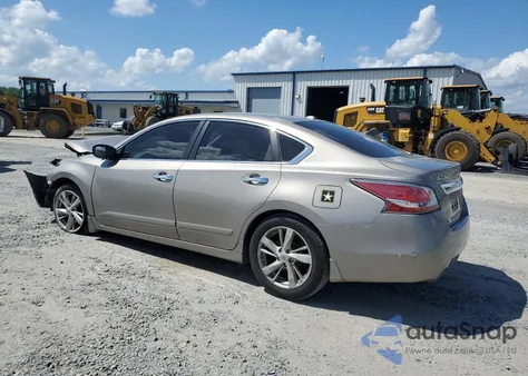 2015 Nissan Altima 2.5 from USA, damaged, VIN 1N4AL3AP2FN365385